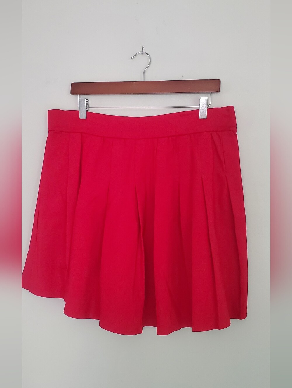 Thrill Red Pleated Circle Mini Skirt Size 1x